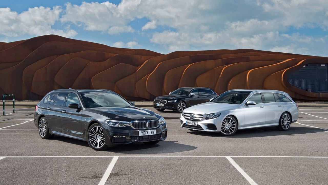 BMW 5 Serisi Touring vs Mercedes E Estate Karşılaştırma