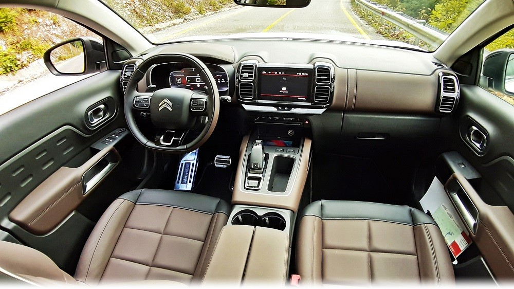 Citro&euml;n C5 X İ&ccedil; Mekan Tasarımı