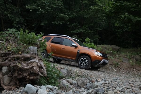 Dacia Duster Arazi Sürüşü