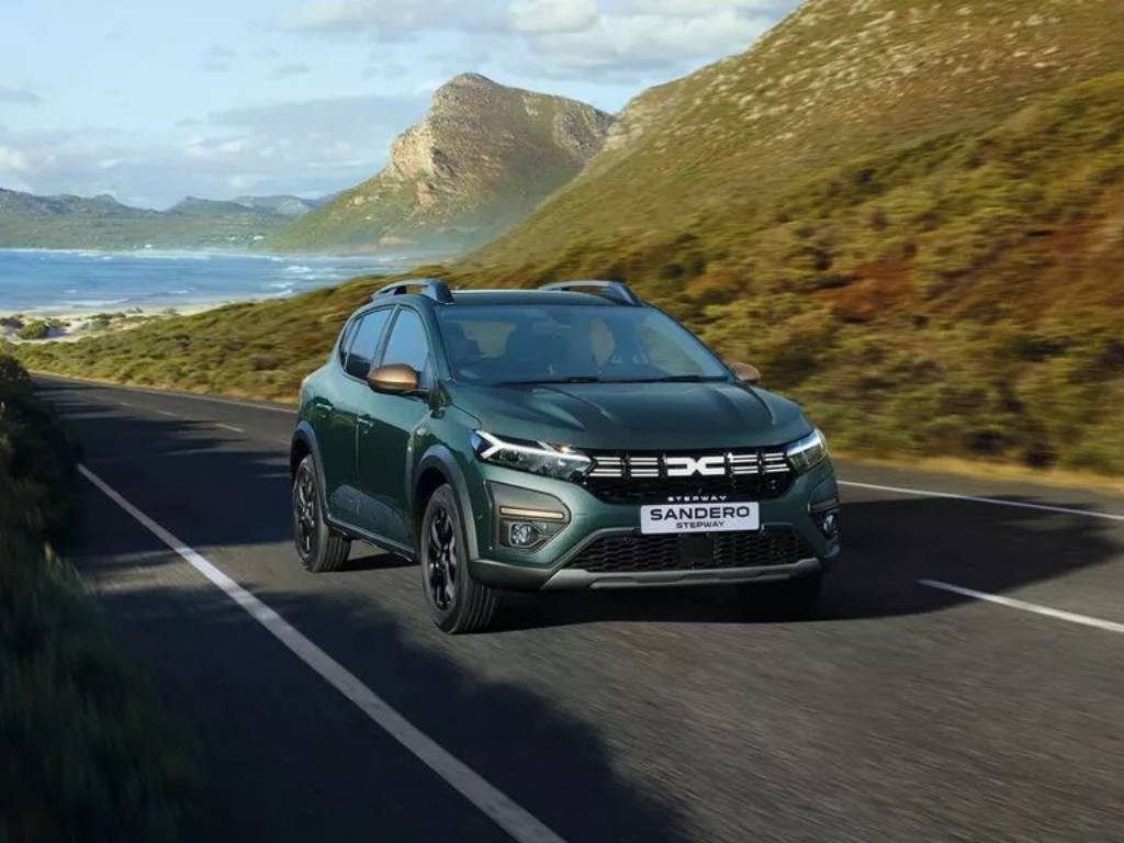 Dacia Sandero Stepway: Şehirde Ekonomik S&uuml;r&uuml;ş&uuml;n Anahtarı