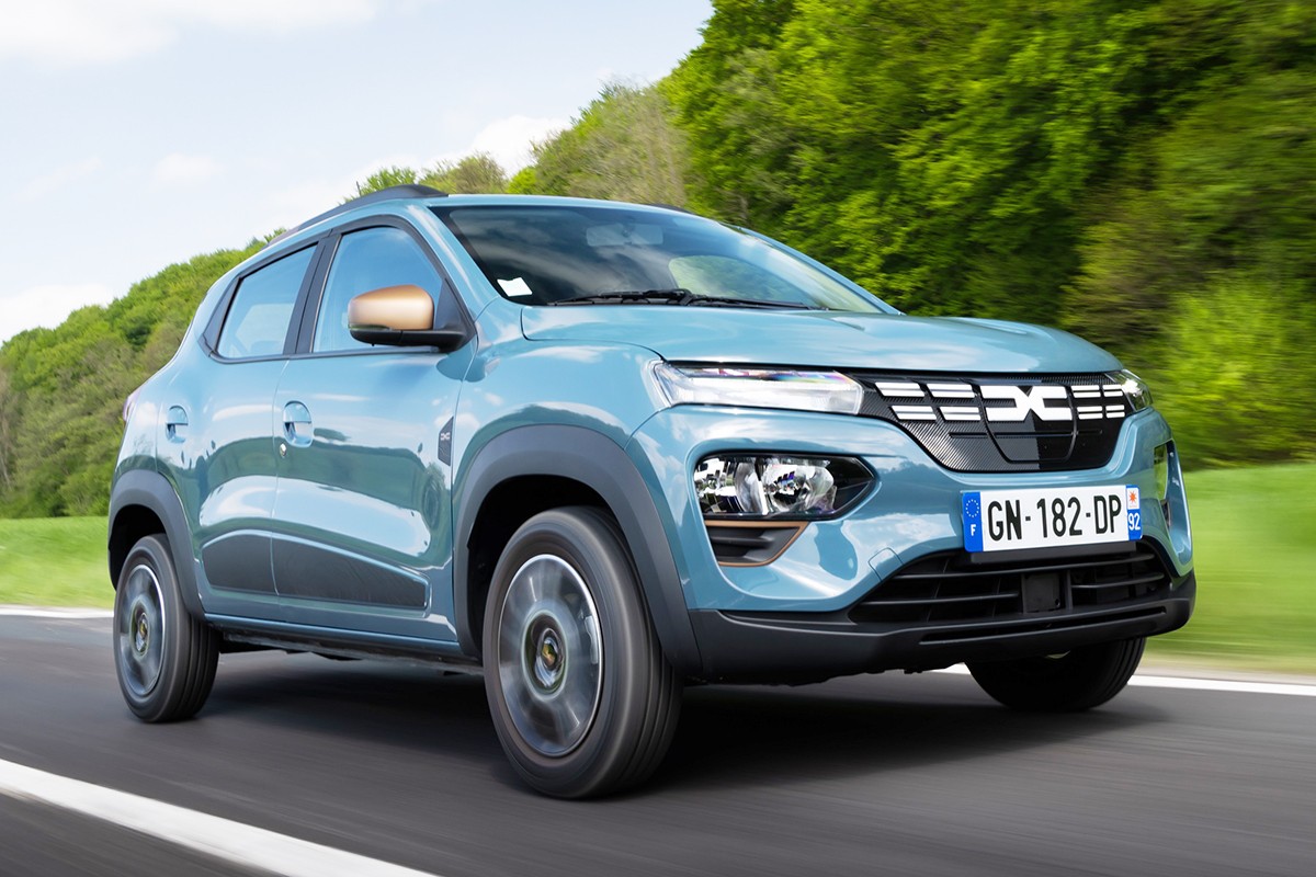 Dacia Spring ile Yenilik&ccedil;i Elektrikli Ara&ccedil; Deneyimi