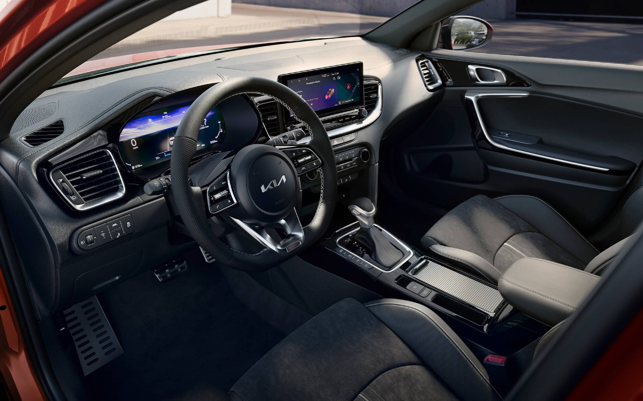 Kia Ceed SW’in Geniş İç Mekanı ve Konfor Özellikleri