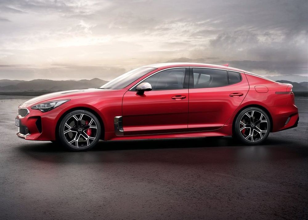 Kia Stinger 2025: Sportif Sedan’da Güçlü Performans