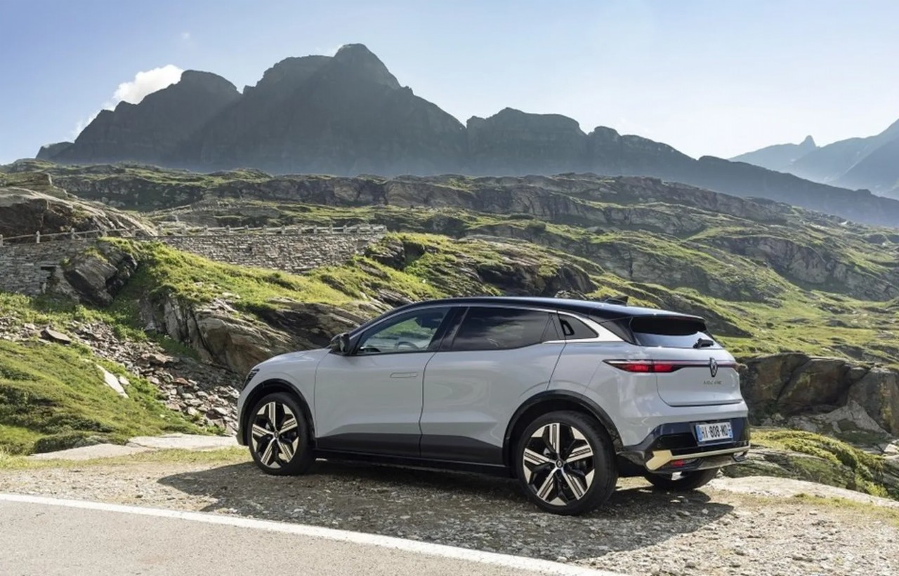 Megane E-Tech’in Performans Özellikleri