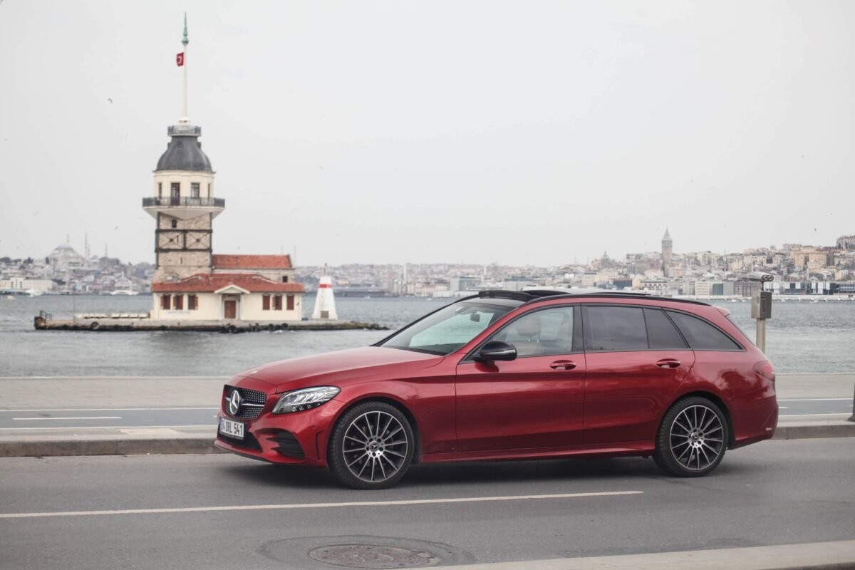 Mercedes E Estate Test S&uuml;r&uuml;ş&uuml;