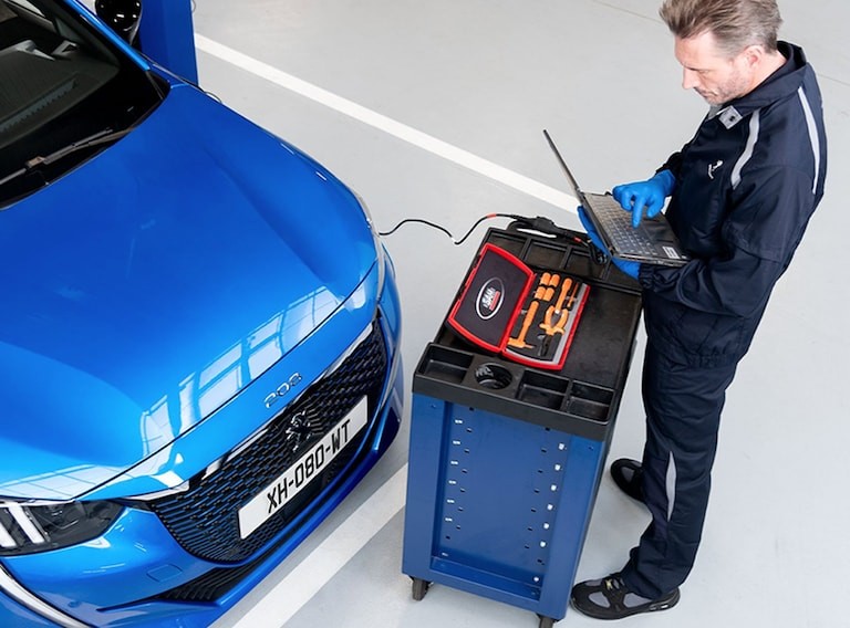 Peugeot Araçlarınızın Sağlığını Korumanın Yolları: Detaylı Peugeot Kontrol Rehberi