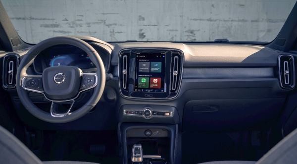 Volvo C40 Recharge Teknik Özellikleri