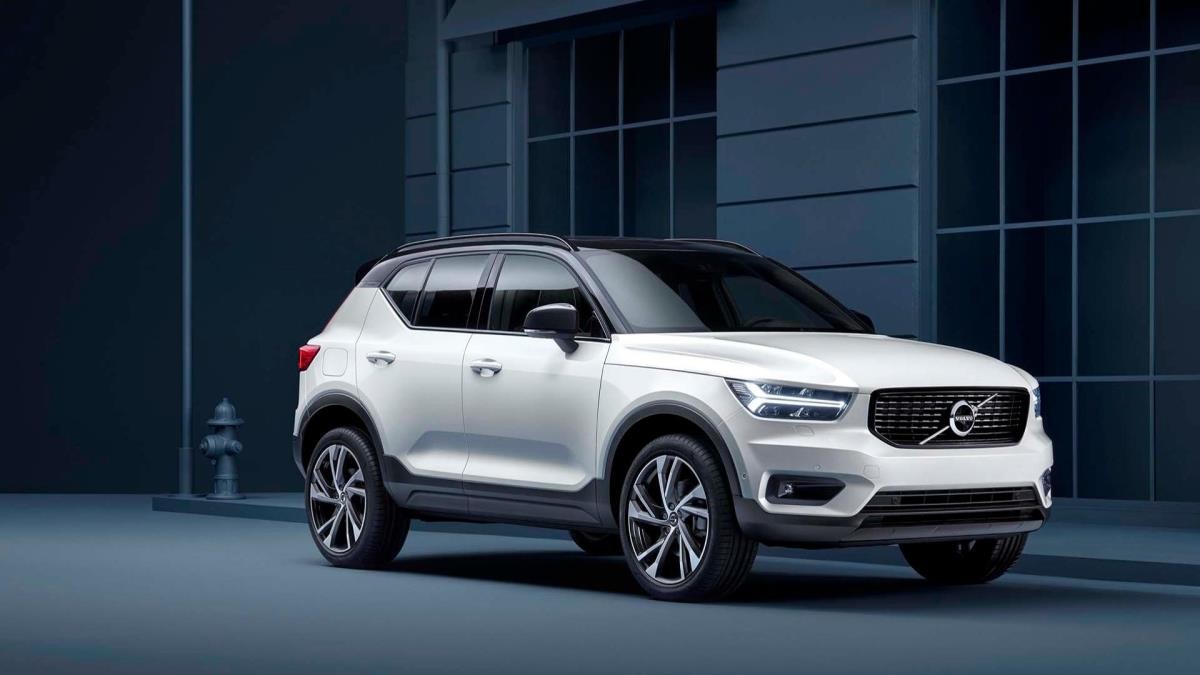 Volvo XC40 2025: Kompakt SUV Segmentinde Güvenlik ve Teknoloji Devrimi