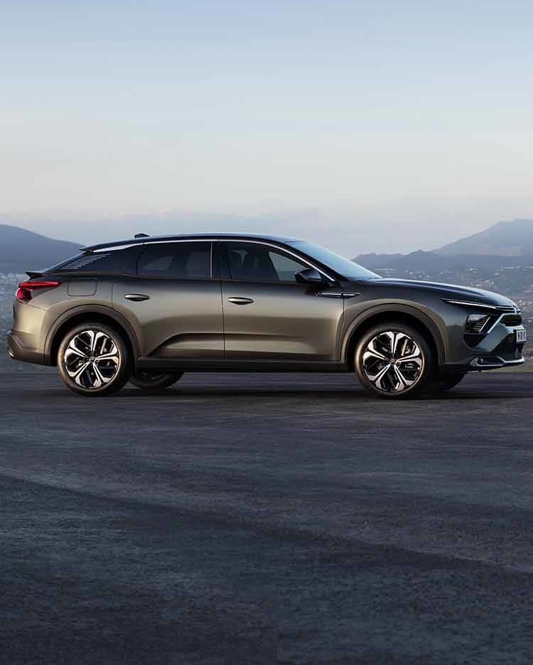 Yeni Nesil Hibrit Otomobil