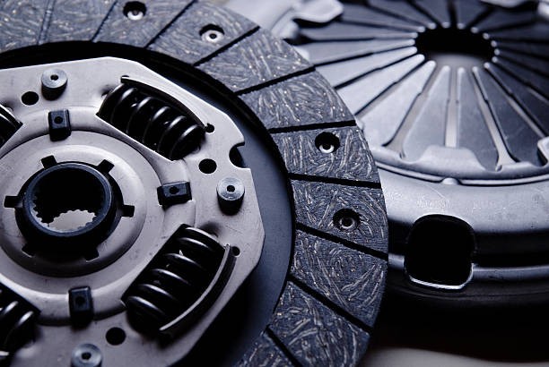 Yüksek Performanslı Debriyajlar: Modern Otomobillerde Performansı Nasıl Artırırlar?