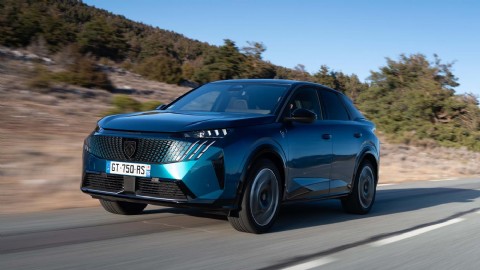 Peugeot 3008 İle Uzun Yol Testi Ve Yol Tutuş Analizi